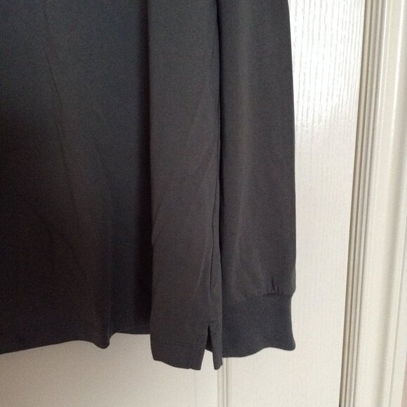 AIRism Long Sleeve Gray Unisex Top T-Shirt Size M - Picture 2 of 6